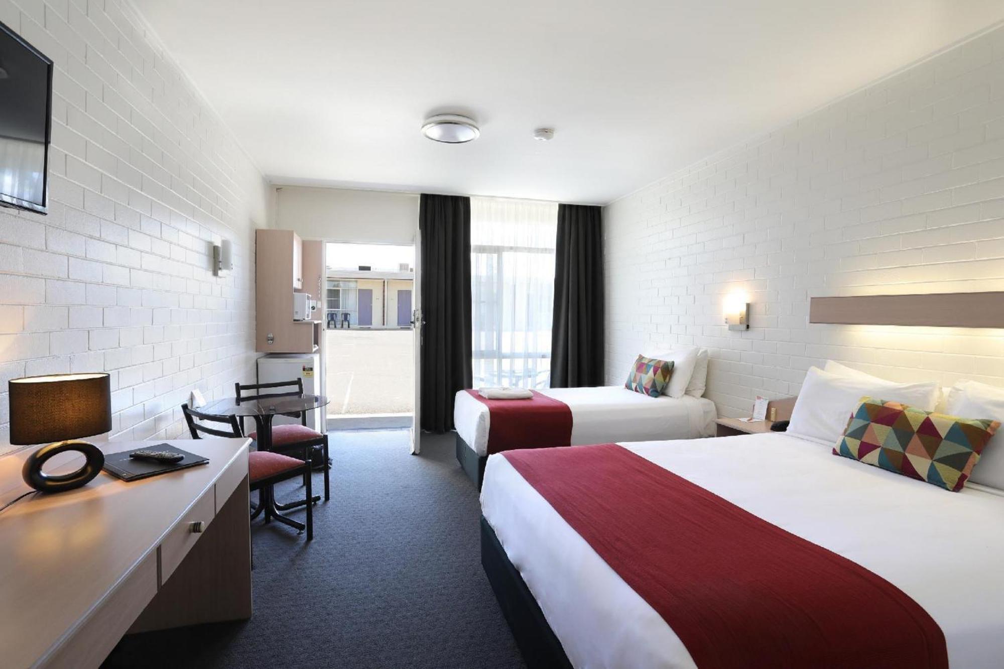 Econo Lodge Gateway Tamworth Esterno foto