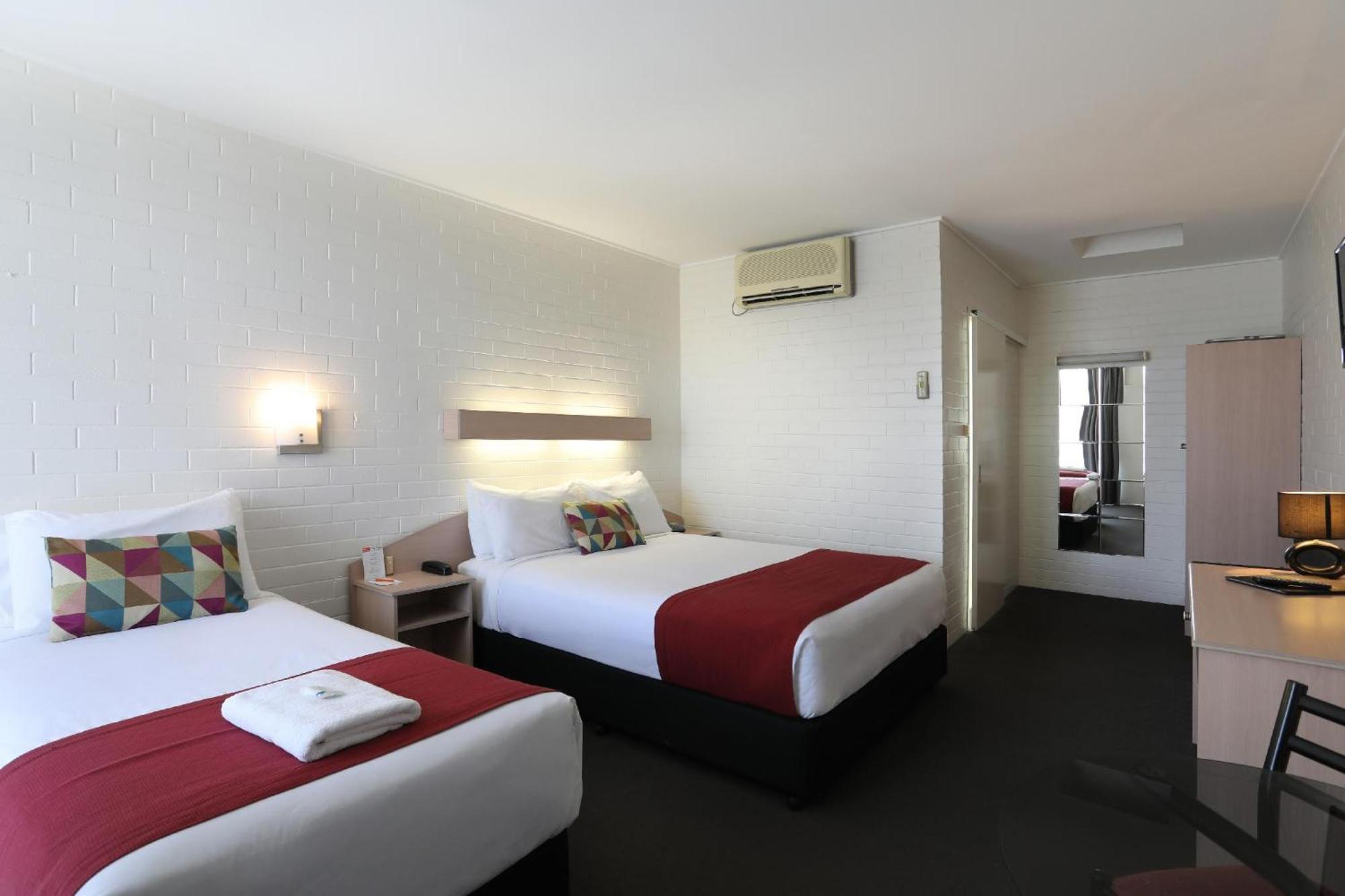 Econo Lodge Gateway Tamworth Esterno foto