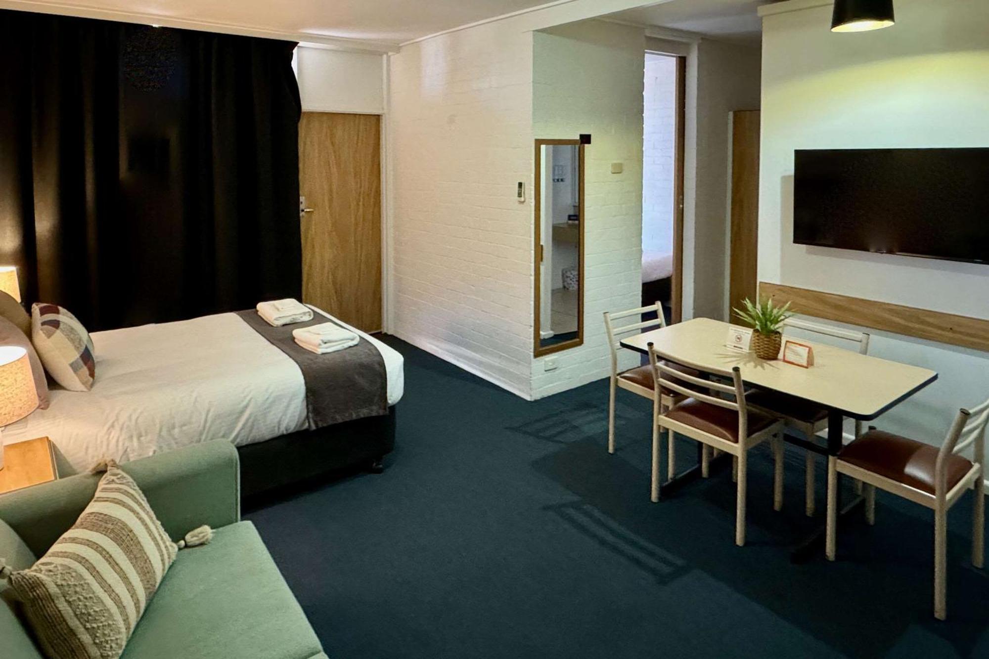 Econo Lodge Gateway Tamworth Esterno foto