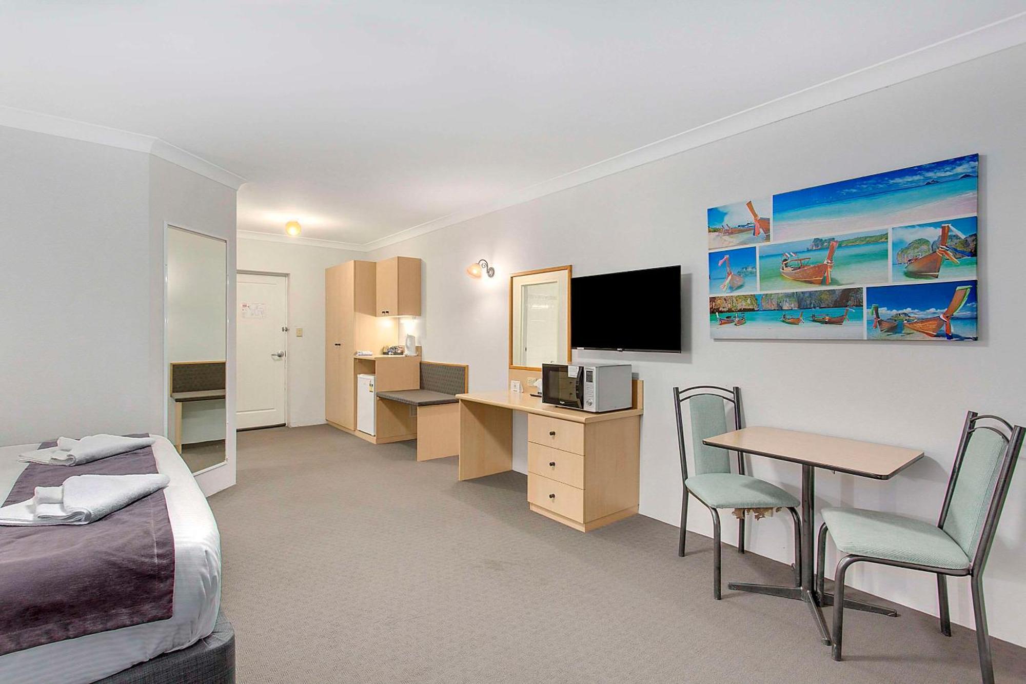 Econo Lodge Gateway Tamworth Esterno foto