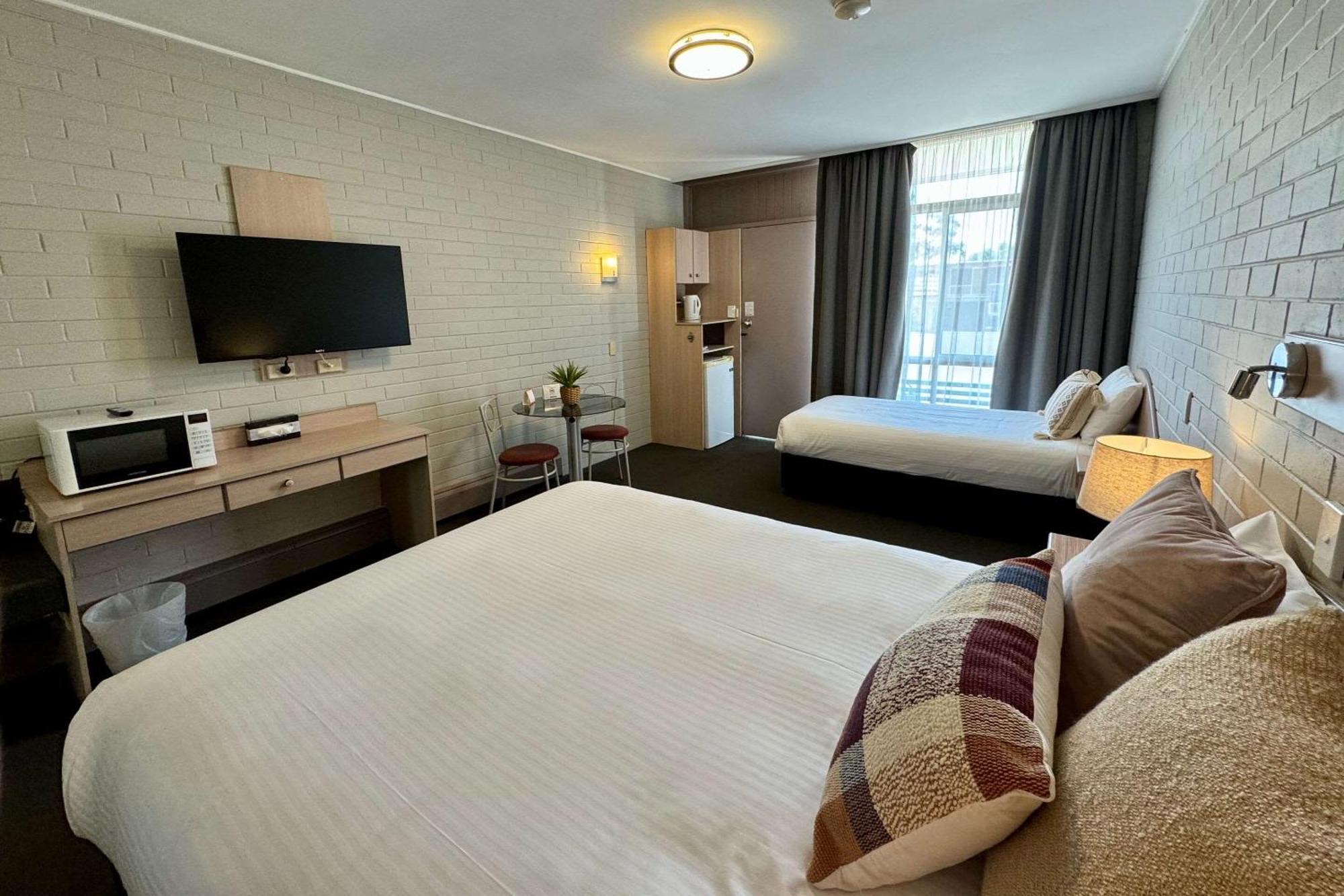 Econo Lodge Gateway Tamworth Esterno foto