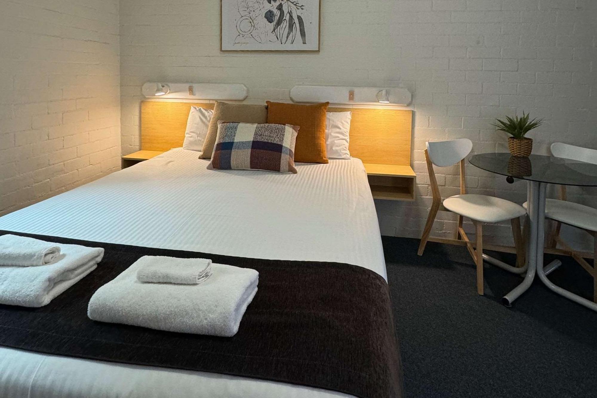 Econo Lodge Gateway Tamworth Esterno foto