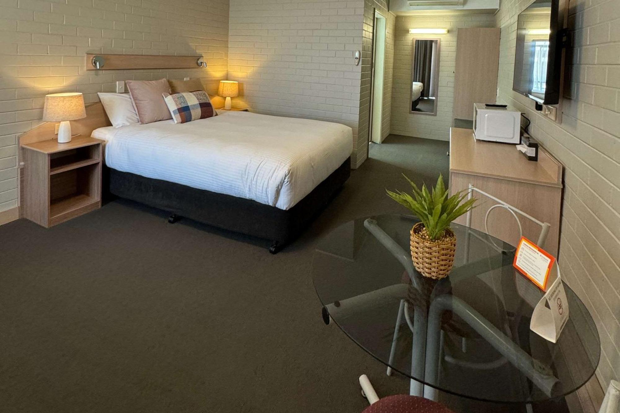 Econo Lodge Gateway Tamworth Esterno foto